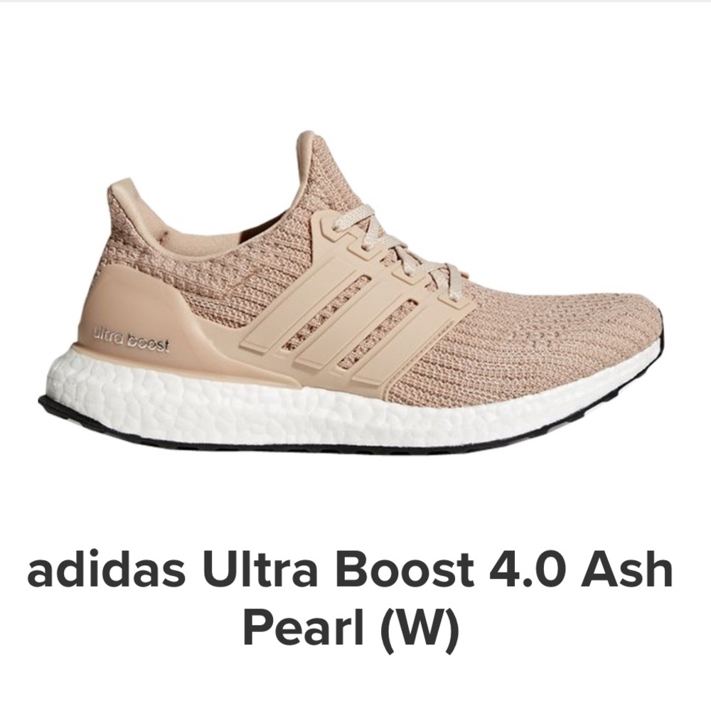 Adidas ultraboost ash pearl size 6 beige sneakers